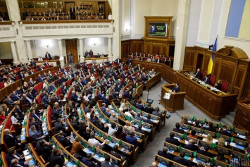 Рада приняла за основу законопроект об урегулировании долгов на рынке электроэнергии