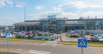 Аэропорт в Жулянах просит денег из госбюджета на выплату зарплат