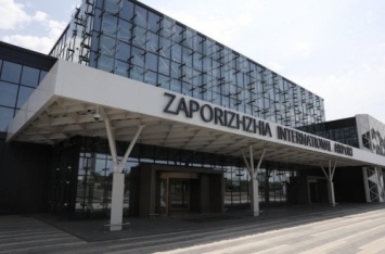 Мэрия Запорожья предложила отстранить депутатов горсовета от контроля над $10-миллионным кредитом аэропорта