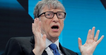 Наместник Почаевской лавры боится, что его чипирует Билл Гейтс