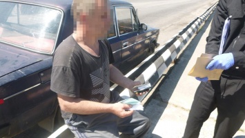 В Энергодаре пьяный водитель предложил взятку полицейскому