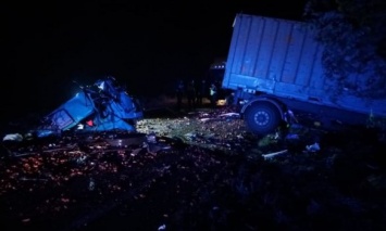 В Николаевской обл. два грузовика попали в смертельное ДТП