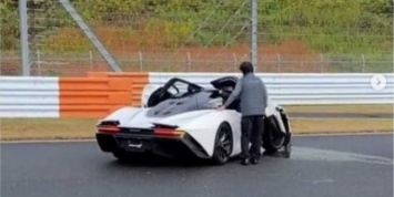 В Японии успели разбить редчайший гиперкар McLaren Speedtail