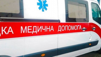 Пациент, которого полуголым в мороз перевозили в Томаковку, находится в реанимации