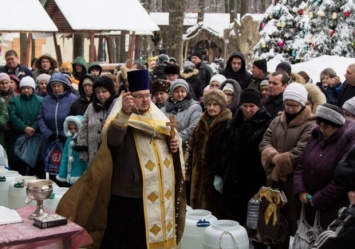 Крещение во время локдауна: как будут освящать воду в Харькове и области