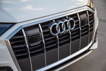 Обновленный Audi S8 2022 года заметили на тестах