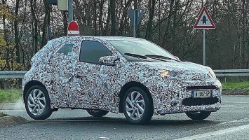 Новую Toyota Aygo заметили во время тестов