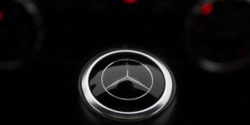 Новый Mercedes C63 лишится V8