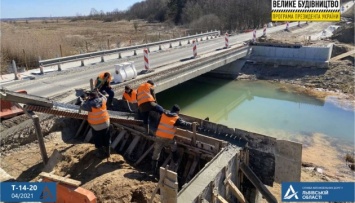 На Львовщине ремонтируют одновременно три моста