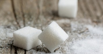 Минэкономики предлагает сгладить дефицит сахара в Украине, отменив ввозную пошлину на него
