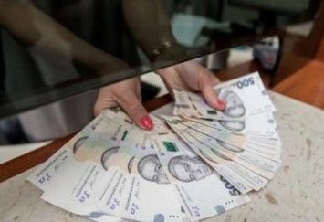 Долги по зарплатам в Украине за месяц выросли на 5%