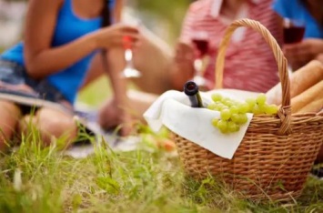 Что брать с собой на пикник: список самых важных вещей