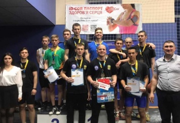 Сборная Полтавской области завоевала первенство на Чемпионате Украины по гиревому спорту