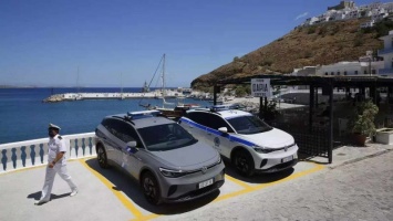 Концерн Volkswagen передал восемь электромобилей ID.4 греческому острову Астипалея
