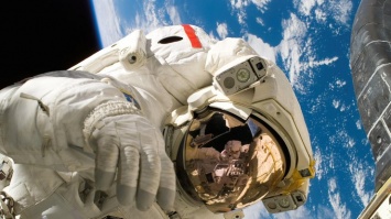 Астронавты NASA готовятся к выходу в космос: подробности миссии