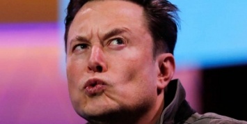 Илон Маск признался, что переоценил силы при создании автопилота Tesla