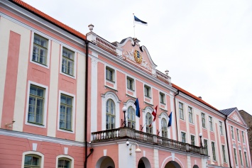 Россия и Эстония объявили о высылке дипломатов