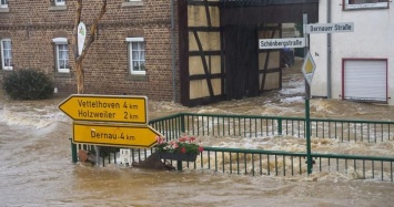 Число погибших из-за наводнений на западе Европы увеличилось, в Бельгии объявлен траур