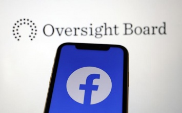 Facebook будет уведомлять пользователей о дате и факте удаления поста при помощи ИИ