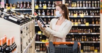 ЕБА: Запрет продажи алкоголя в супермаркетах приведет к росту цен и переходу на контрафакт
