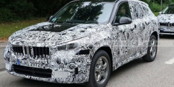 Интерьер нового BMW X1 попал на фото