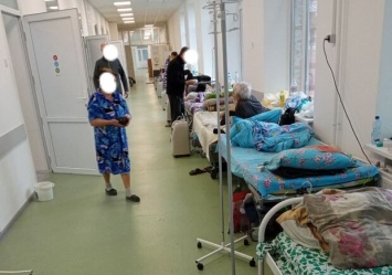 Размещают в коридорах и везут в Чугуев: в харьковских больницах - наплыв пациентов с коронавирусом
