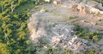Появилось видео уничтожения боевиков в Авдеевской промзоне