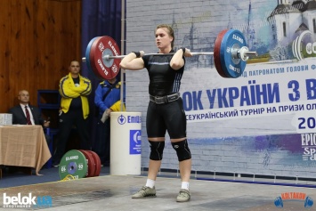 Запорожская спортсменка стала абсолютной чемпионкой Европы по тяжелой атлетике