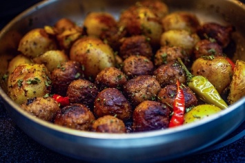 Как вкусно приготовить котлеты с картошкой: рецепт от Макаревича
