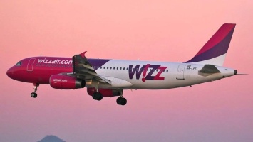 Wizz Air отменил 20 рейсов из Украины до марта 2022