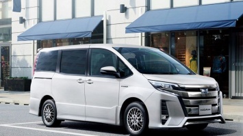 Компания Toyota анонсировала премьеру двух новинок