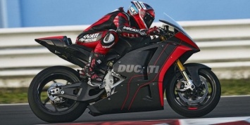 Электрический Ducati V21L MotoE прошел первые испытания на треке