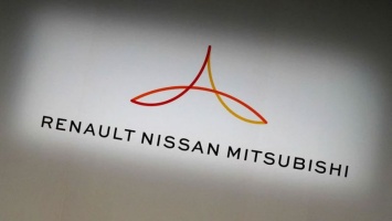 Компании Renault, Nissan и Mitsubishi представят план по выпуску электромобилей на 2030 год на этой неделе