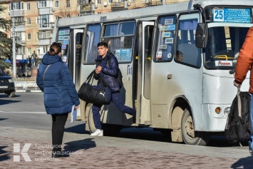 Аксенов потребовал до 1 марта улучшить работу общественного транспорта в Симферополе