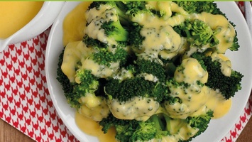 Простые и вкусные рецепты: как приготовить запеченный брокколи под сыром