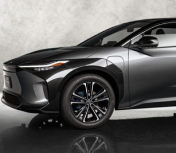Toyota пообещала, что электромобиль bZ4X за 10 лет сохранит 90% емкости батареи