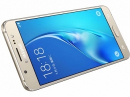 Samsung официально представила новые смартфоны Galaxy J7 и Galaxy J5