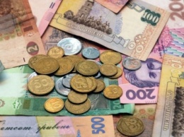 Средняя зарплата в феврале выросла до 4 тыс. 585 грн