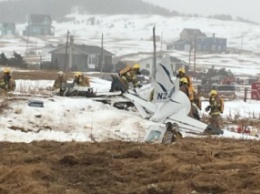 В результате авиакатастрофе в Канаде погибли семь человек, среди них экс-министр