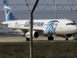 Пояс смертника на похитителе египетского самолета оказался муляжом