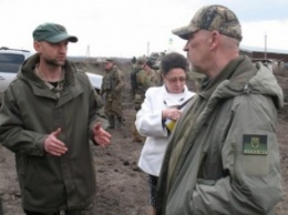 Артиллеристы отблагодарили губернатора Луганщины очень необычным подарком (ФОТО)