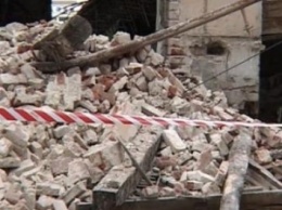 В результате обрушения стены во Львовской области погиб человек
