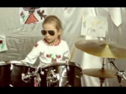 Маленькая украинка взорвала мир на конкурсе барабанщиков (ВИДЕО)