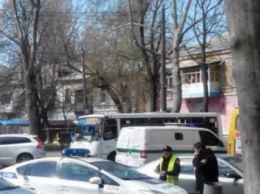Инкассаторская машина и маршрутка столкнулись в Одессе