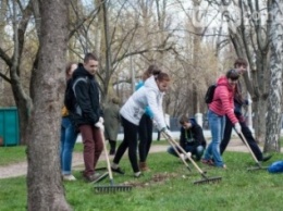 Акция "Зелена толока": кременчугская молодежь наведет порядок в трех парках