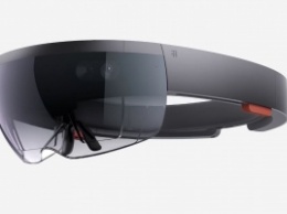 Гарнитура HoloLens от Microsoft теперь доступна для разработчиков