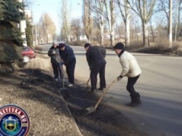 В Советском районе Макеевки прошел "чистый четверг"