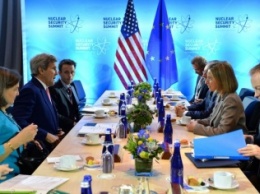 Госдеп США: Джон Керри и Фредерика Могерини обсудили вопросы урегулирования ситуации в Украине, Сирии и Йемене