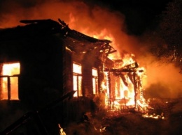 В Запорожской области ночью горели два жилых дома