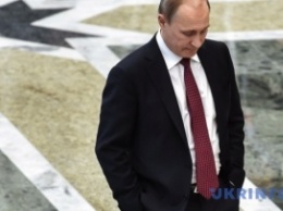 Путин убирает оппонентов при помощи интимных видео - Daily Mail
